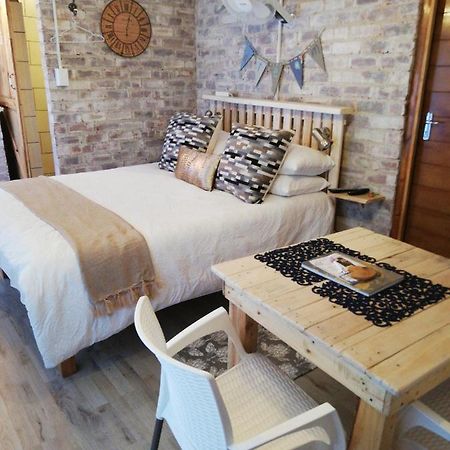 Pillow Place بارايس المظهر الخارجي الصورة